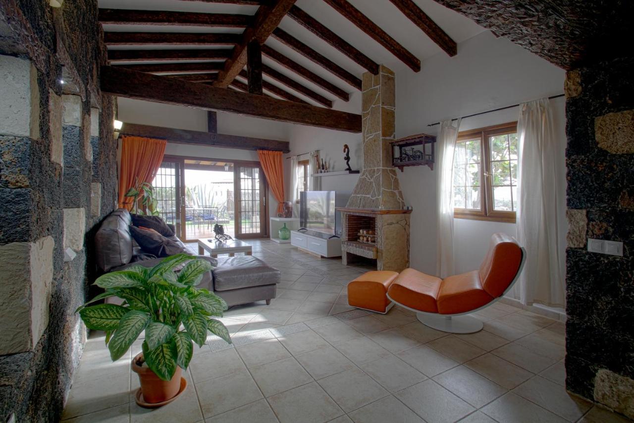 Villa Los Volcanes El Charco  Extérieur photo
